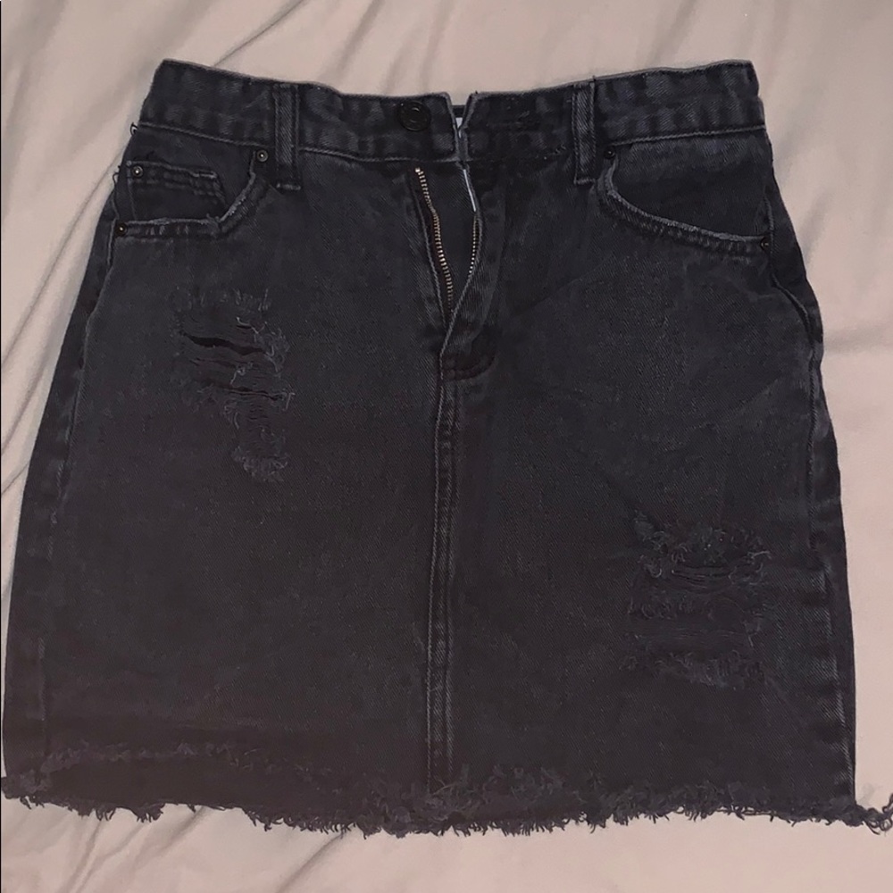 Demin distressed skirt
